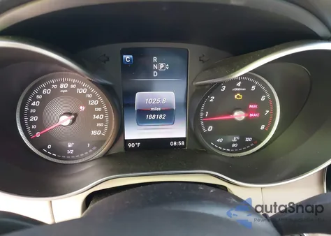 2015 Mercedes-Benz C 300 4Matic/Luxury 4Matic/Sport 4Matic from USA, damaged, VIN 55SWF4KB3FU078179